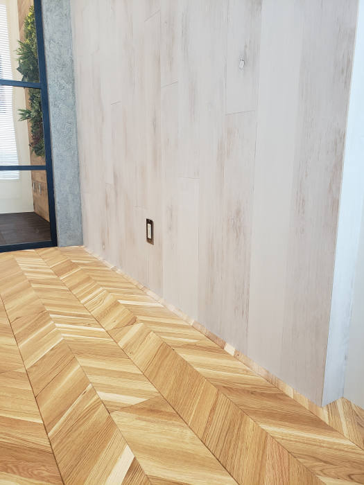 オブリーグオーク 厚貼フローリング