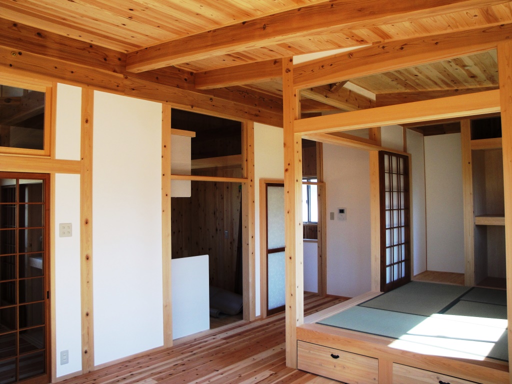 土佐しっくい白亜 ベースカラー(白) 押え仕上げ