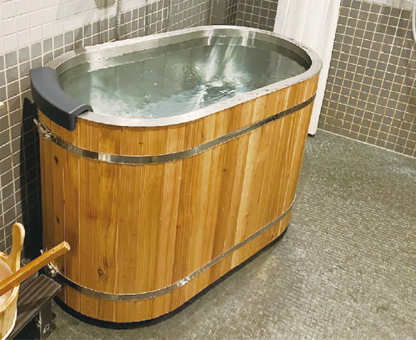 水風呂【Hagoromo1s】