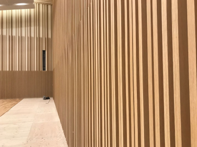 【不燃】Vカットリブ・ルーバー