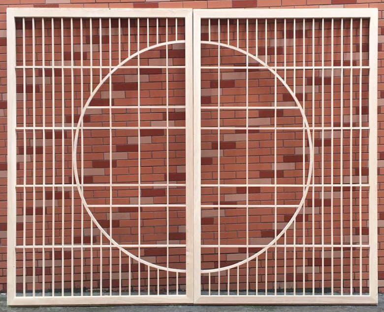 空間演出に最適な「店舗用無垢アジアン格子」