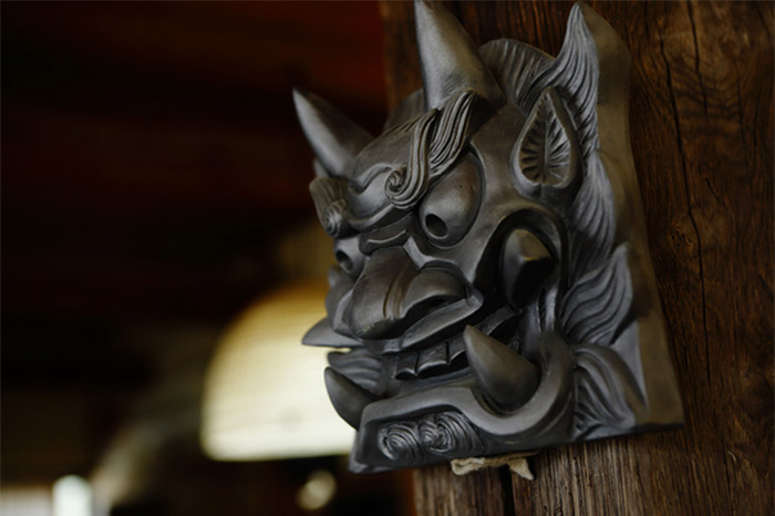 耐寒硬質いぶし瓦【屋根瓦】