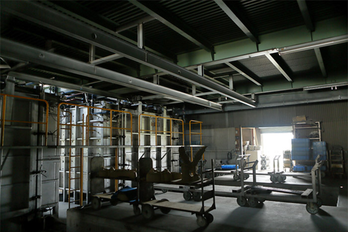 耐寒硬質いぶし瓦【屋根瓦】