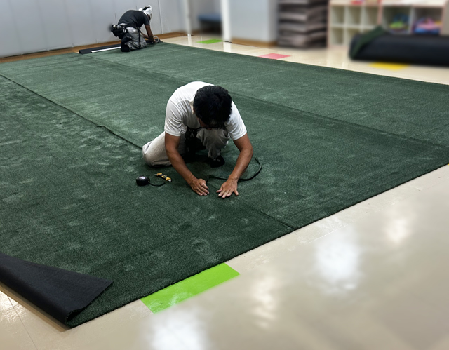 紙製人工芝「OJO⁺ / オージョ」