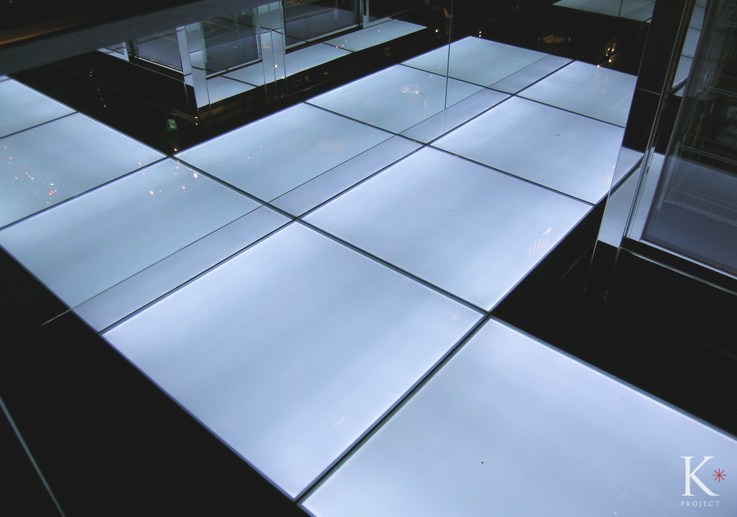 超薄型面発光ユニット【ライトタイル フローレル(白色)】