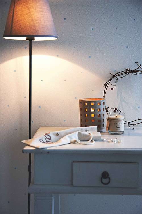 MANOCRAFT/マノクラフト/木の家具に合う壁紙