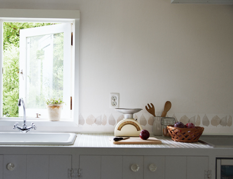 MANOCRAFT/マノクラフト/木の家具に合う壁紙