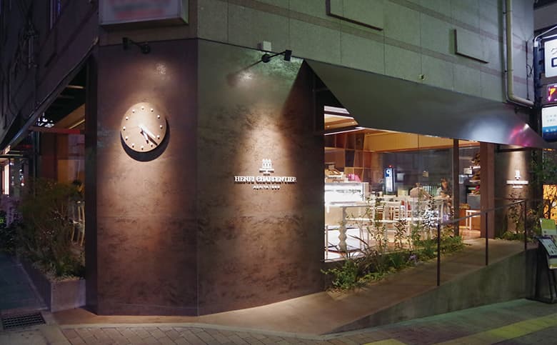 業界最薄3.5mm厚大判タイル/ラミナムジャパン株式会社