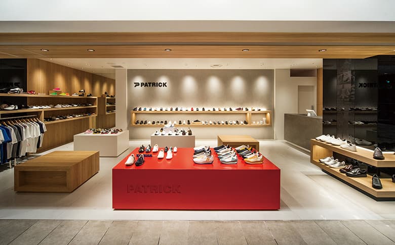 業界最薄3.5mm厚大判タイル/ラミナムジャパン株式会社