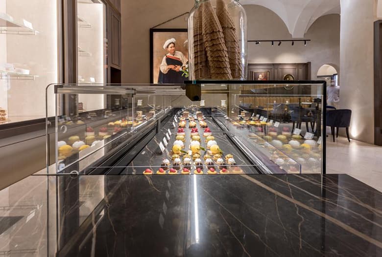 LAMINAM 大判磁器質セラミックタイル(I Naturaliシリーズ/黒系)/ラミナムジャパン株式会社