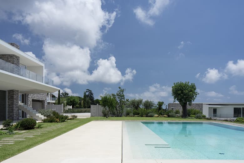 LAMINAM 大判磁器質セラミックタイル(Calce カルチェ)/ラミナムジャパン株式会社