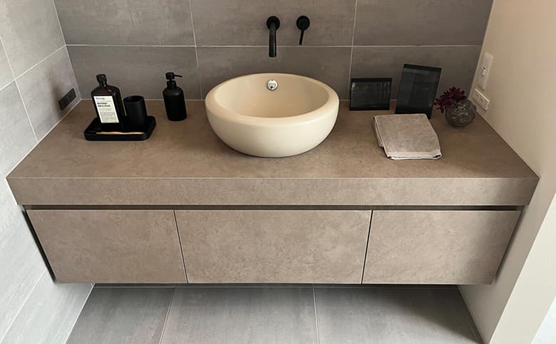 LAMINAM 大判磁器質セラミックタイル(Fokos フォコス)/ラミナムジャパン株式会社