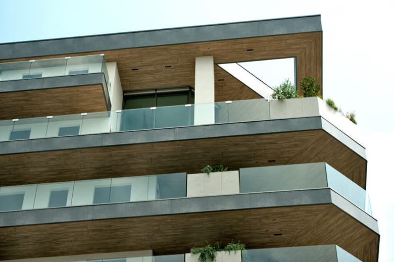 LAMINAM 大判磁器質セラミックタイル(Legno Venezia レーニョ ヴェネツィア)/ラミナムジャパン株式会社