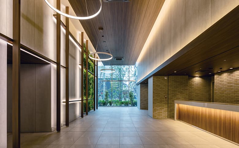 【マンション施工事例】 大判磁器質セラミックタイル