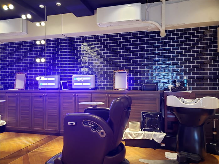 LED捕虫器 虫と～る/株式会社アクシア