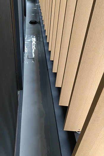 LouvreTec©(可動ルーバー・固定ルーバー)