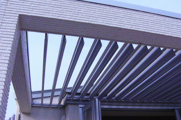 LouvreTec©(可動ルーバー・固定ルーバー)