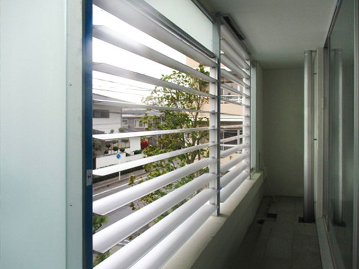 LouvreTec© エアフォイルルーバー