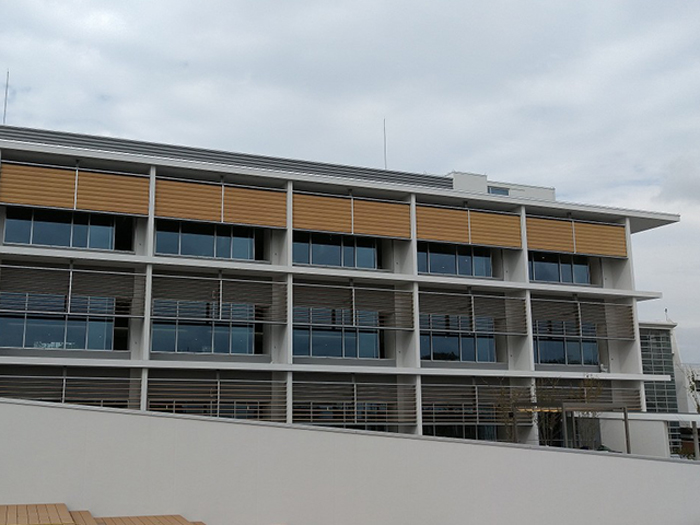 LouvreTec© エアフォイルルーバー