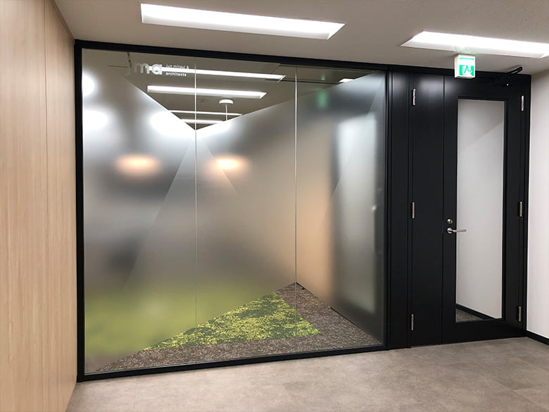 引戸/株式会社パレス