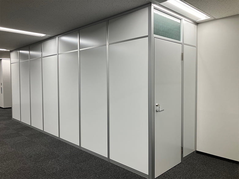 引戸/株式会社パレス