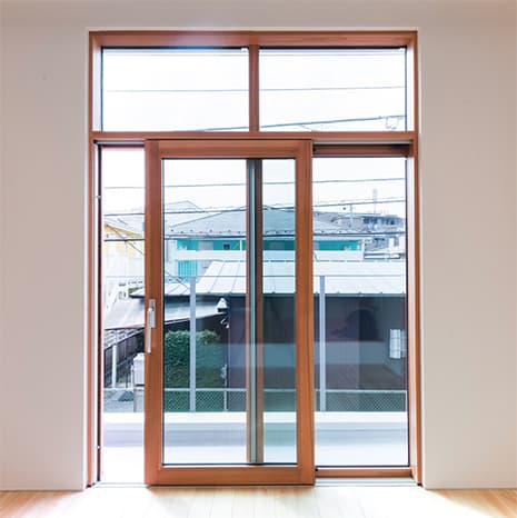 MADOBA<国産材でつくった木製窓>