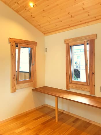 MADOBA<国産材でつくった木製窓> ドレーキップ窓/片開き