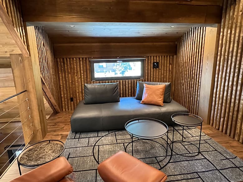 MADOBA<国産材でつくった木製窓> 内倒し窓