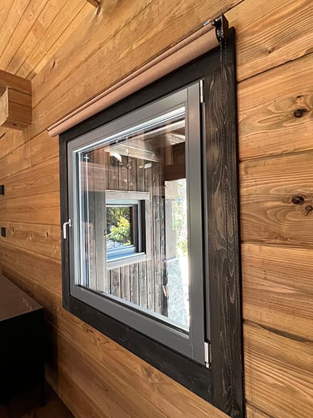 MADOBA<国産材でつくった木製窓> 内倒し窓