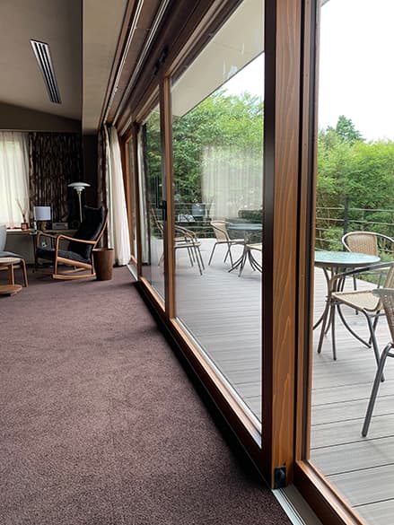 modena<オリジナル 内装 引き戸>