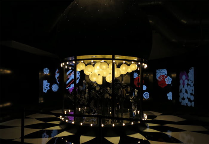 【光を透過するアクリルサイン】アイスメルトカット