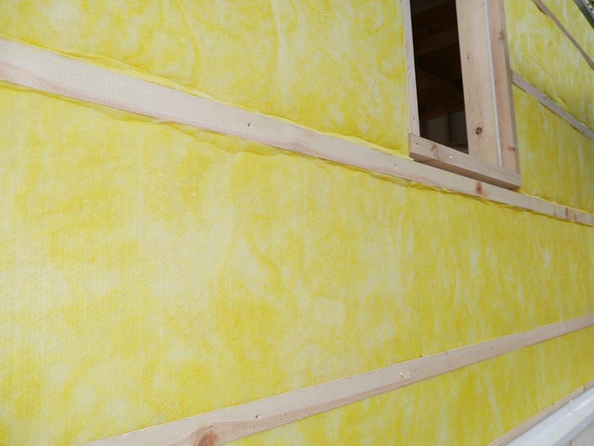 外壁の付加断熱工法専用32K高性能グラスウールボード【付加断ボード】