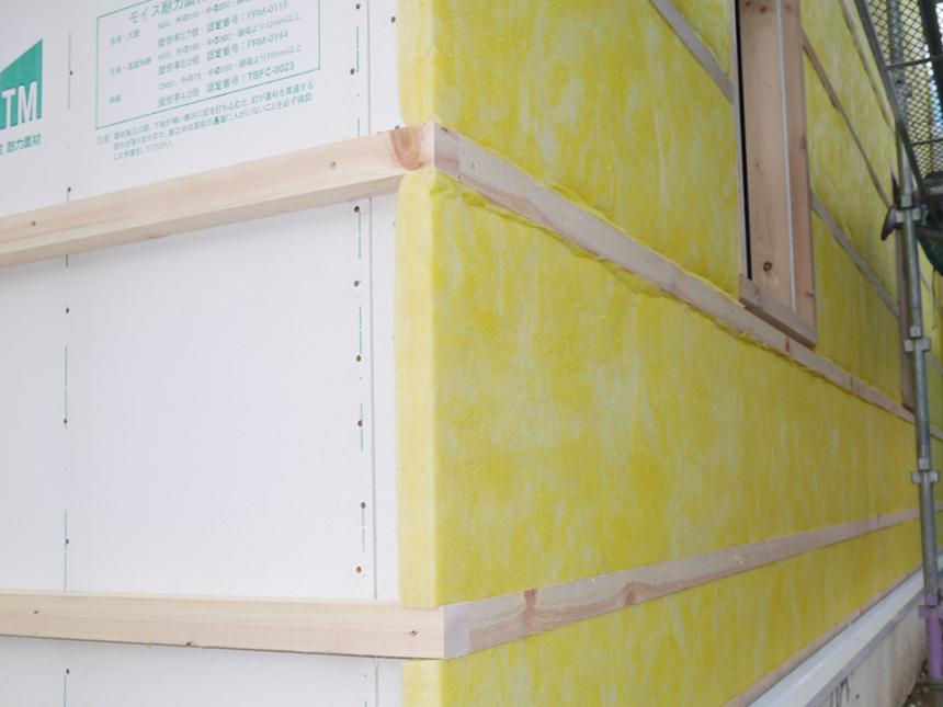 外壁の付加断熱工法専用32K高性能グラスウールボード【付加断ボード】