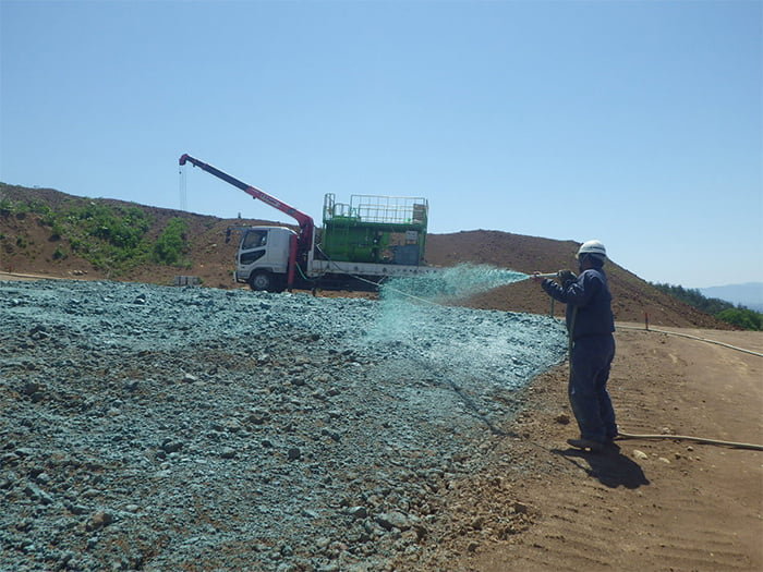 ポリソイル緑化工法(農地整備事例)