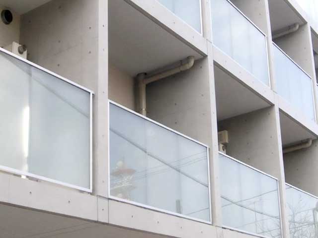 アルミガラス手摺 ラウンドリッチ フェイスタイプ