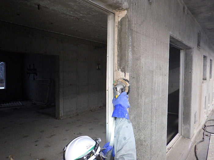 ウォータークリーンSG工法<(湿式)集塵装置付きグラインダー工法>