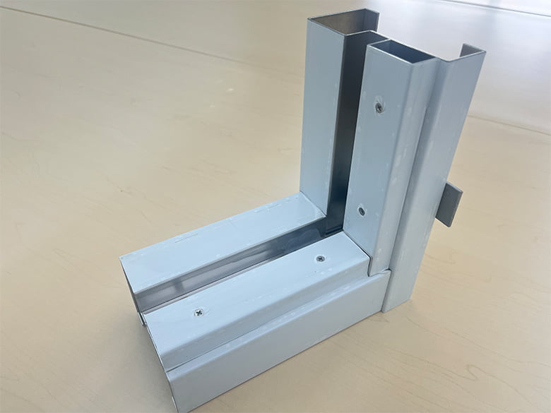 ステンレス建築金物