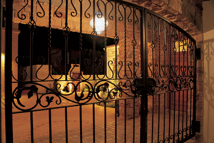 アイアンワークス