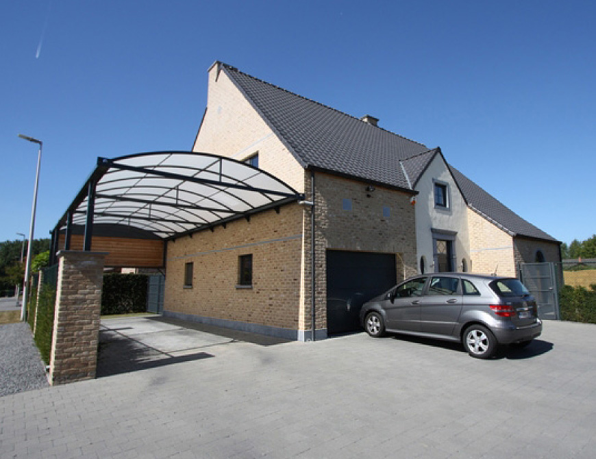 【ファンデルサンデンブリック】