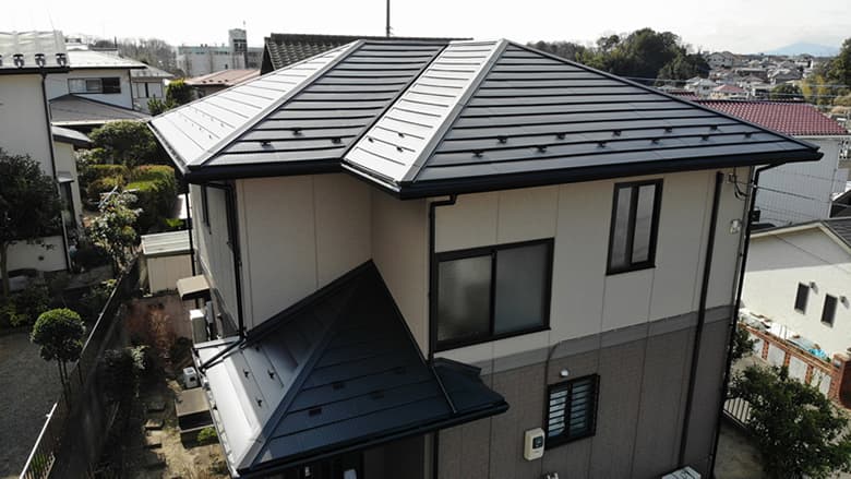 金属屋根「リファーナ」