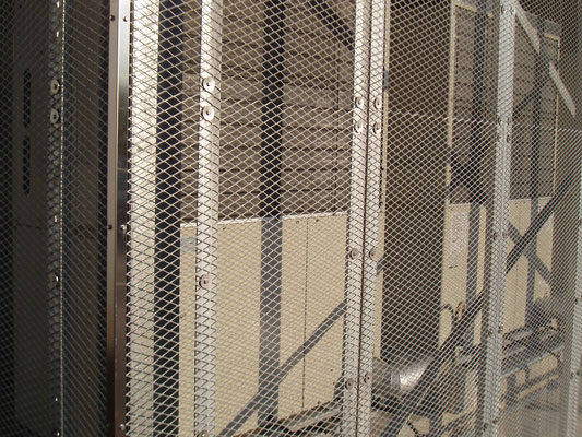 エキスパンドメタル