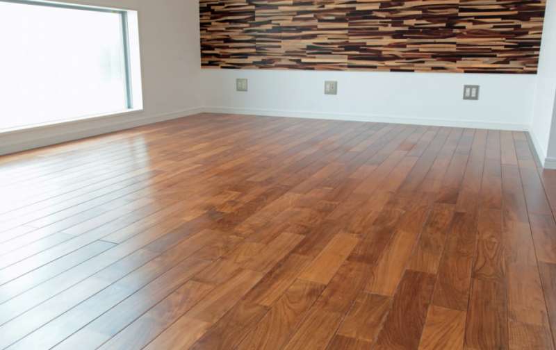 インドネシアチーク