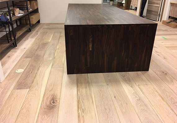 ミルフィワイドスクラッチオーク