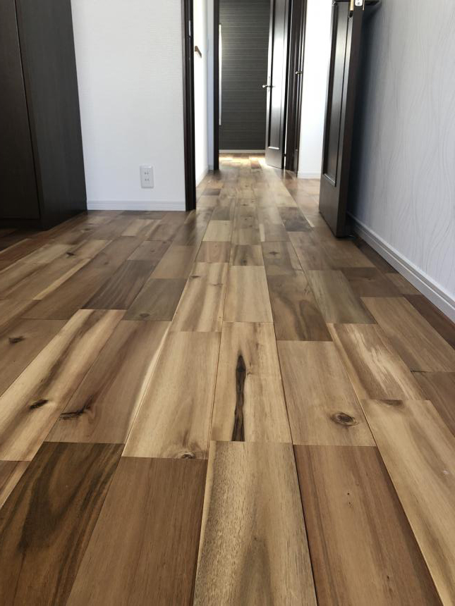 無垢フローリング【アカシア】