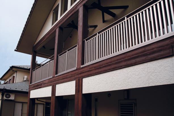 人工木材【ハイブリッド彩木材】