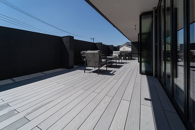 バルコニーデッキ【ハイブリッド彩木】