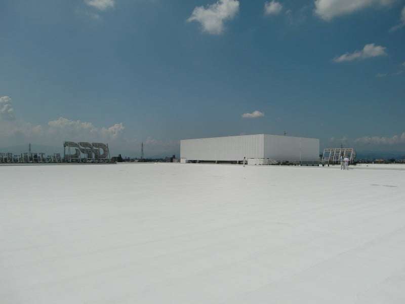 工場・ビル等の暑さ対策 遮熱塗料【ミラクール】