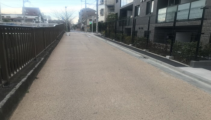 遮熱性舗装用塗料「ミラクールロードML」