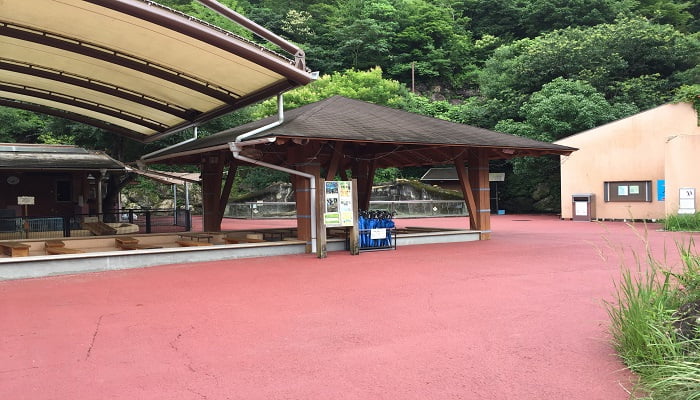 遮熱性舗装用塗料「ミラクールロードW」 / 株式会社ミラクール