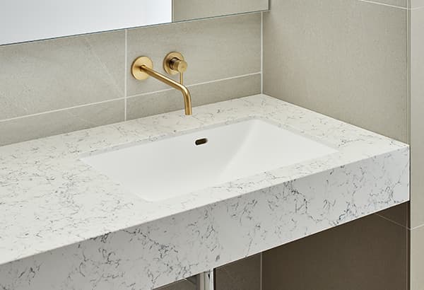 フィオレット/株式会社ミラタップ